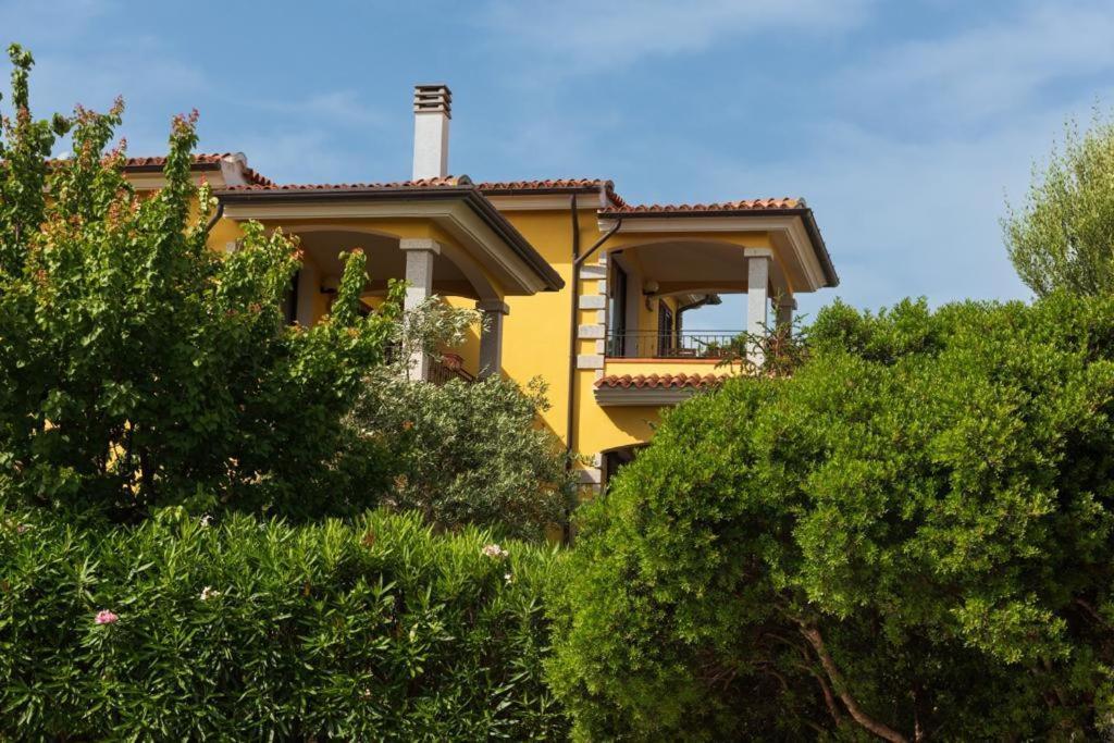 Residence Agrifoglio Monte Petrosu Luaran gambar
